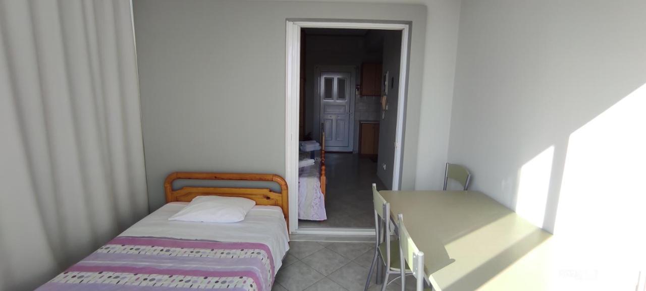 شقة كانالي  في Eirini House المظهر الخارجي الصورة