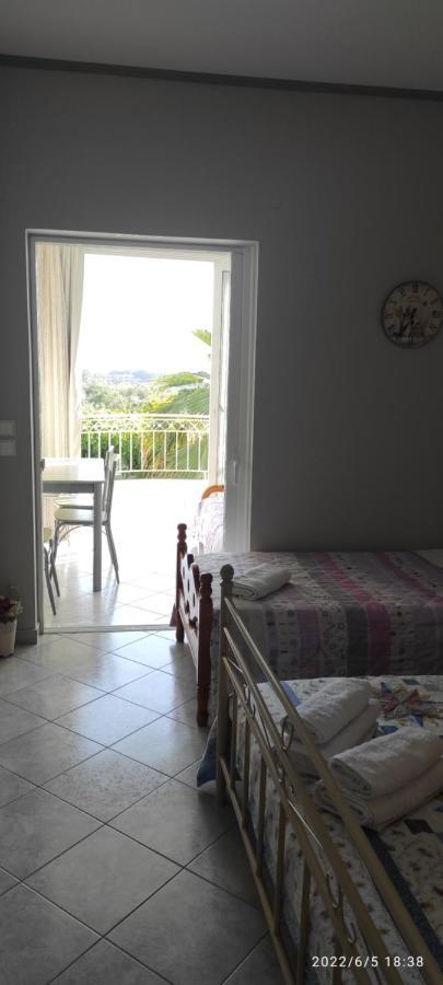شقة كانالي  في Eirini House المظهر الخارجي الصورة