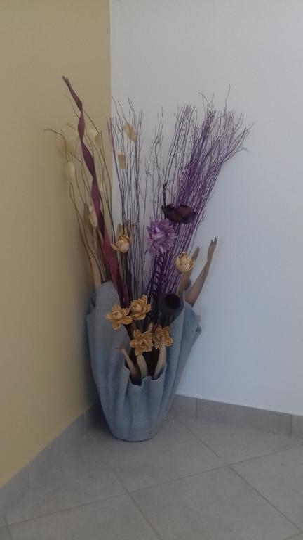 شقة كانالي  في Eirini House المظهر الخارجي الصورة