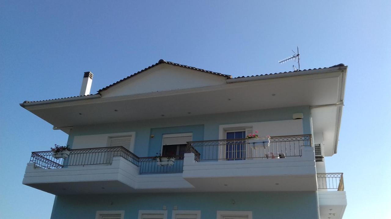 شقة كانالي  في Eirini House المظهر الخارجي الصورة